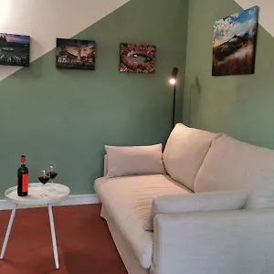  Casa vacanze Casa Arya - Independent House - Near The Walls Italia